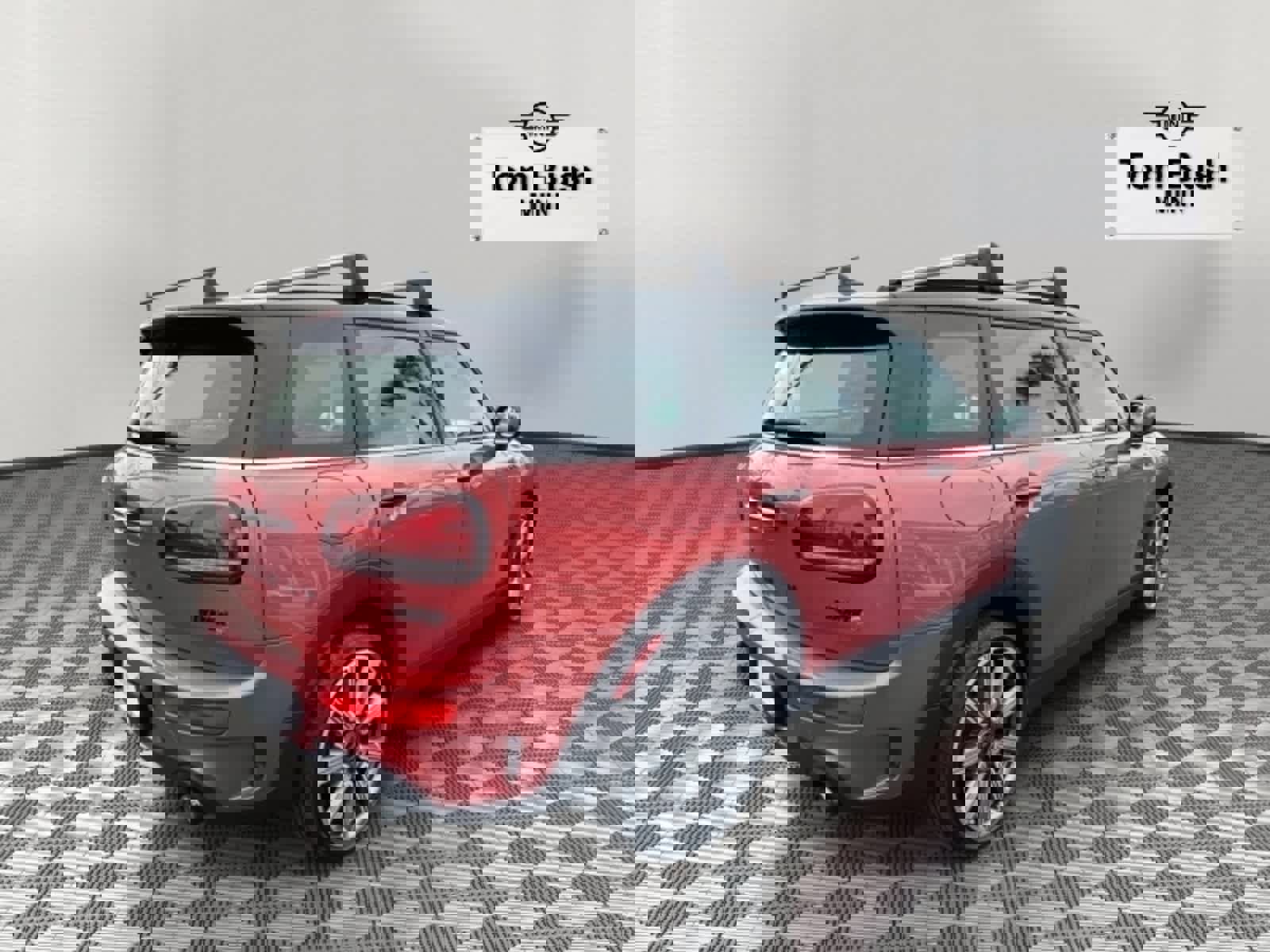 Certified 2024 MINI Cooper Clubman S image 3