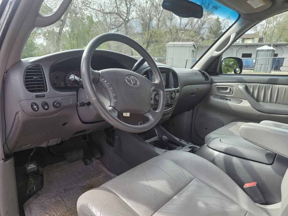 Used 2003 Toyota Sequoia Limited AWD/4WD image 10