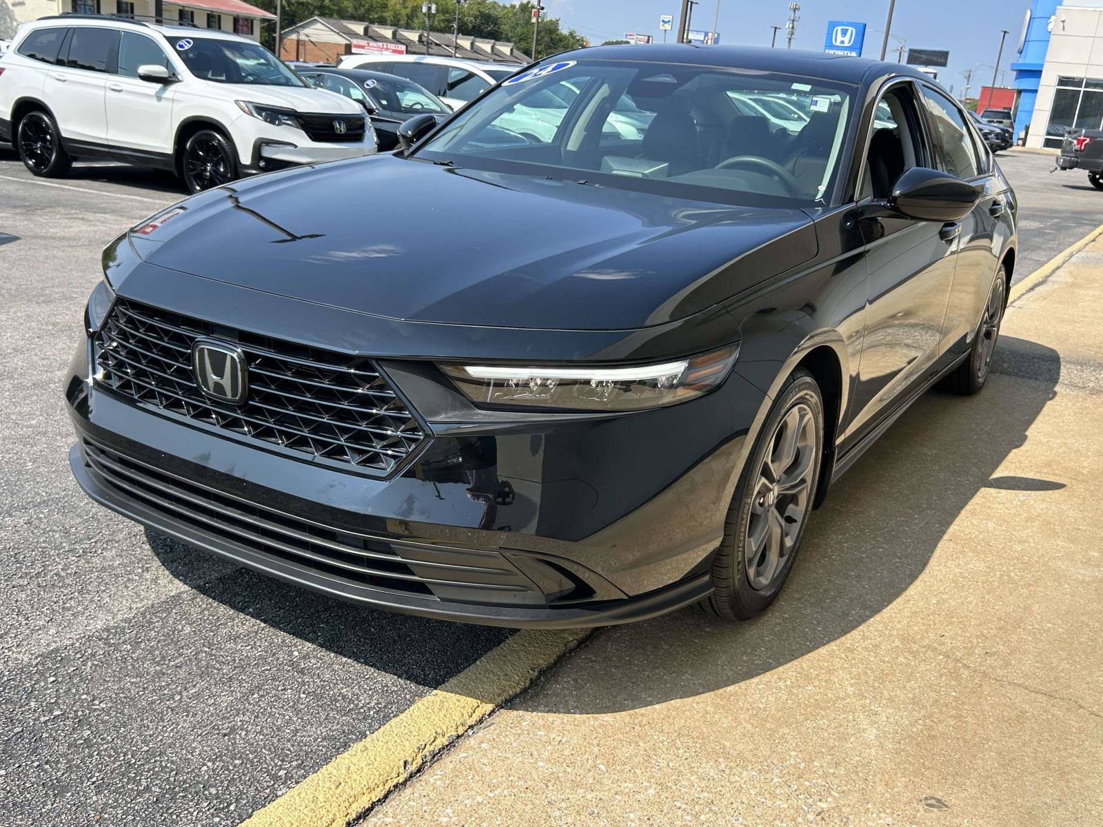 Certified 2024 Honda Accord EX image 4