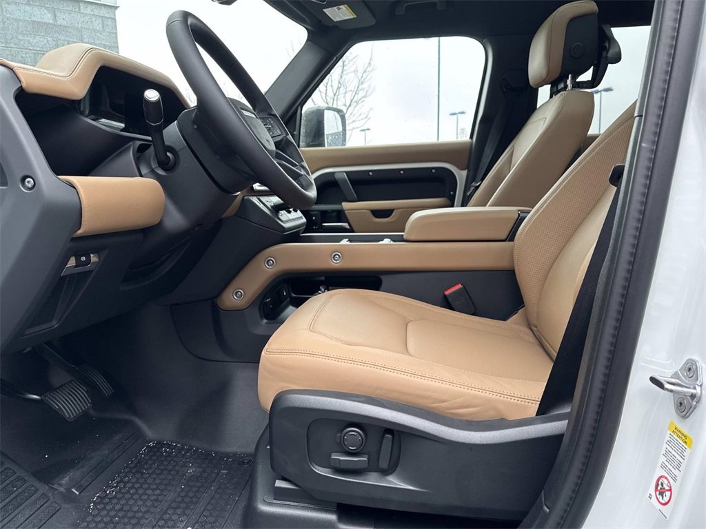 New 2026 Land Rover Defender 110 S image 18