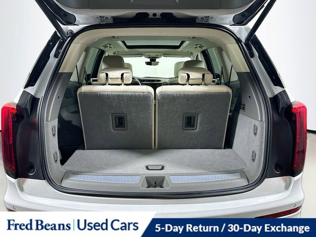 Used 2024 Cadillac XT6 Premium Luxury w/ Technology Package image 29