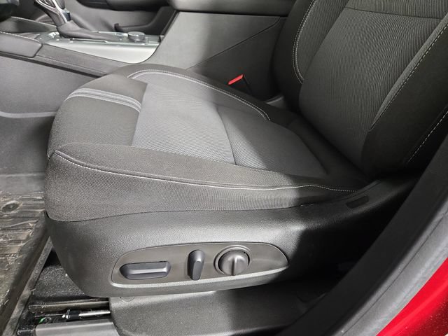 Used 2023 Chevrolet Blazer LT w/ Convenience Package FWD image 32
