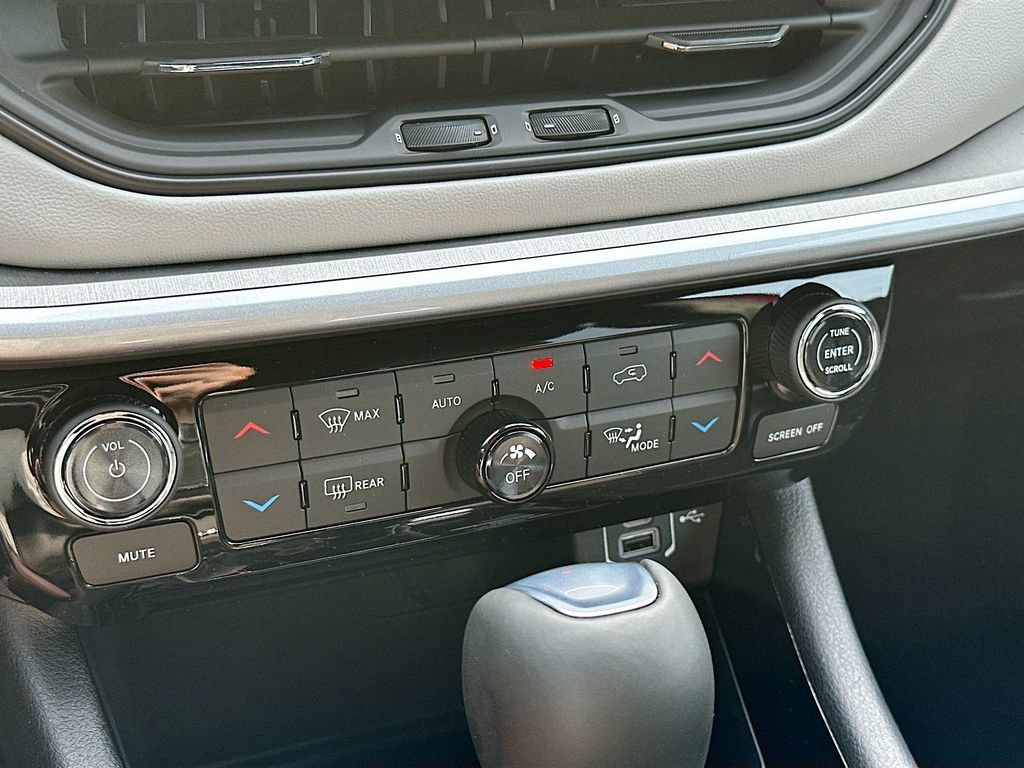 New 2026 Jeep Compass Limited AWD/4WD image 20