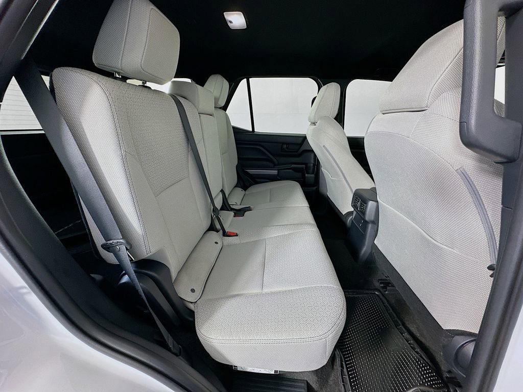 Certified 2025 Toyota 4Runner SR5 image 26