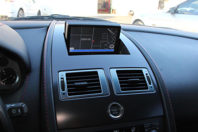 Used 2006 Aston Martin V8 Vantage Coupe image 25