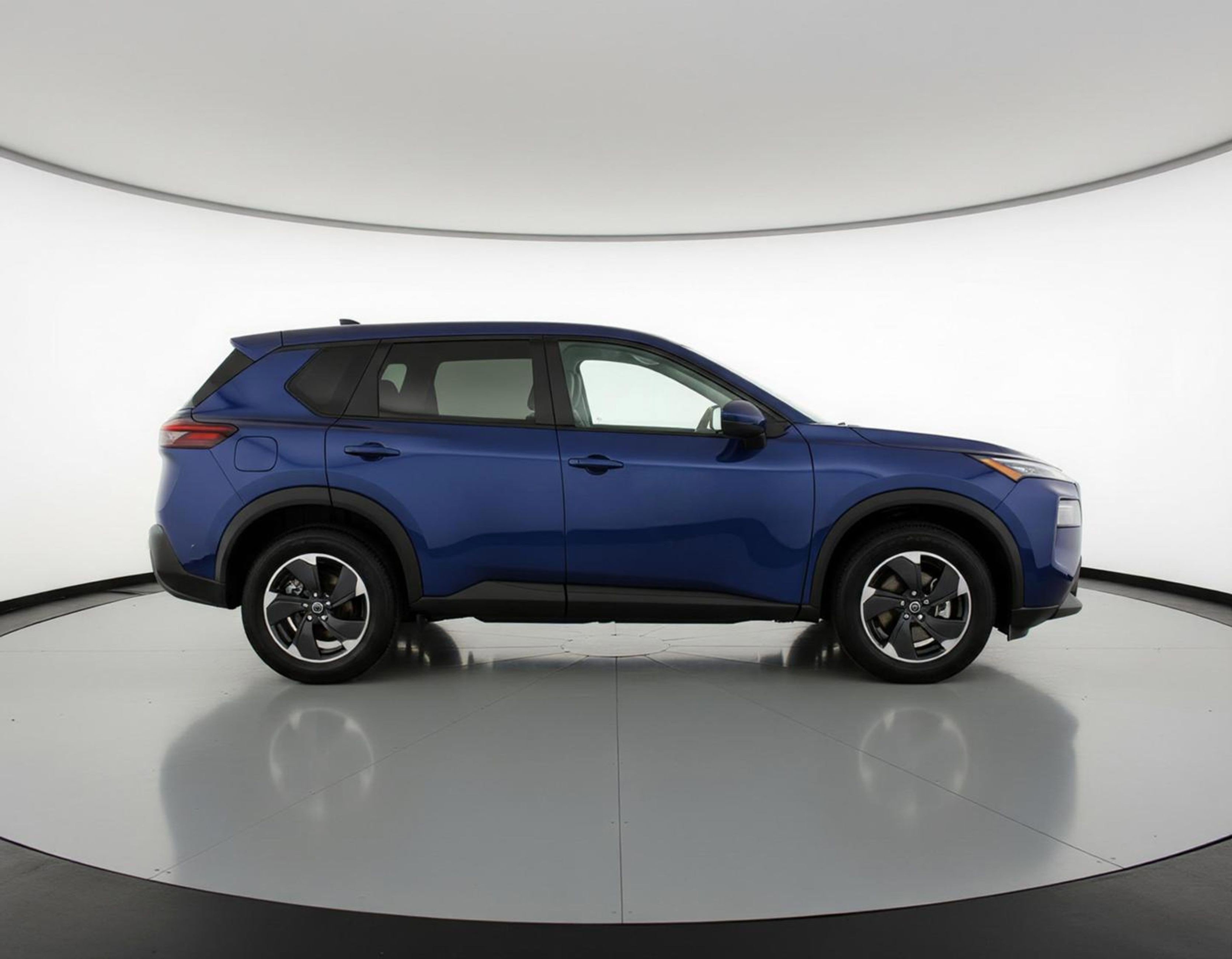 Used 2025 Nissan Rogue SV FWD image 11