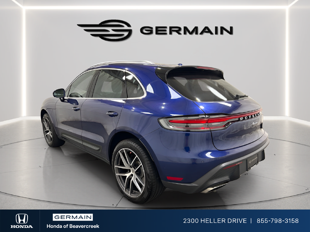 Used 2022 Porsche Macan AWD/4WD image 6