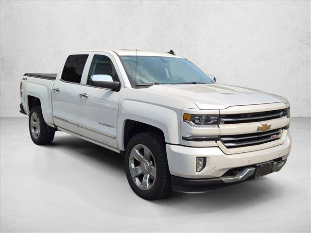 Used 2017 Chevrolet Silverado 1500 LTZ Z71 w/ LTZ Plus Package AWD/4WD video 3