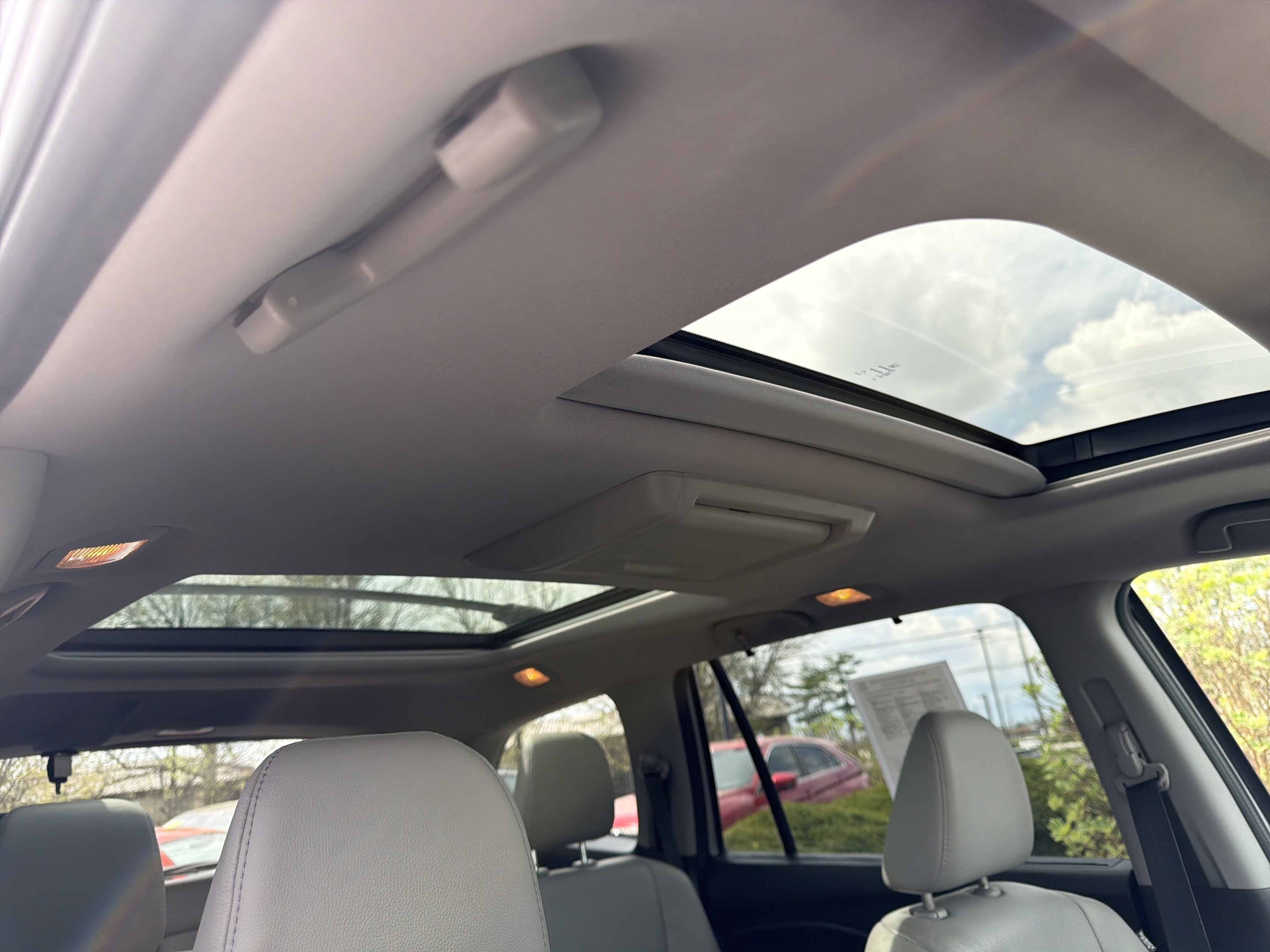 Used 2018 Honda Pilot Elite image 26