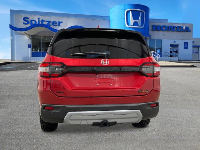 New 2025 Honda Pilot TrailSport image 4