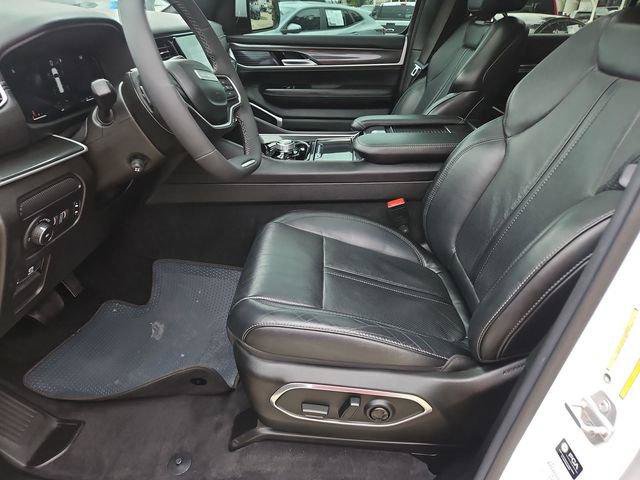 Used 2022 Jeep Wagoneer Series I w/ Premium Group I AWD/4WD image 20