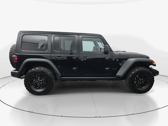 Used 2025 Jeep Wrangler Willys image 11