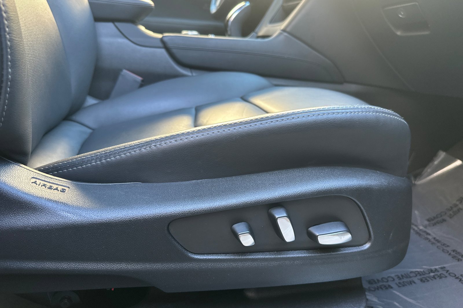 Used 2025 Cadillac XT5 Premium Luxury image 24