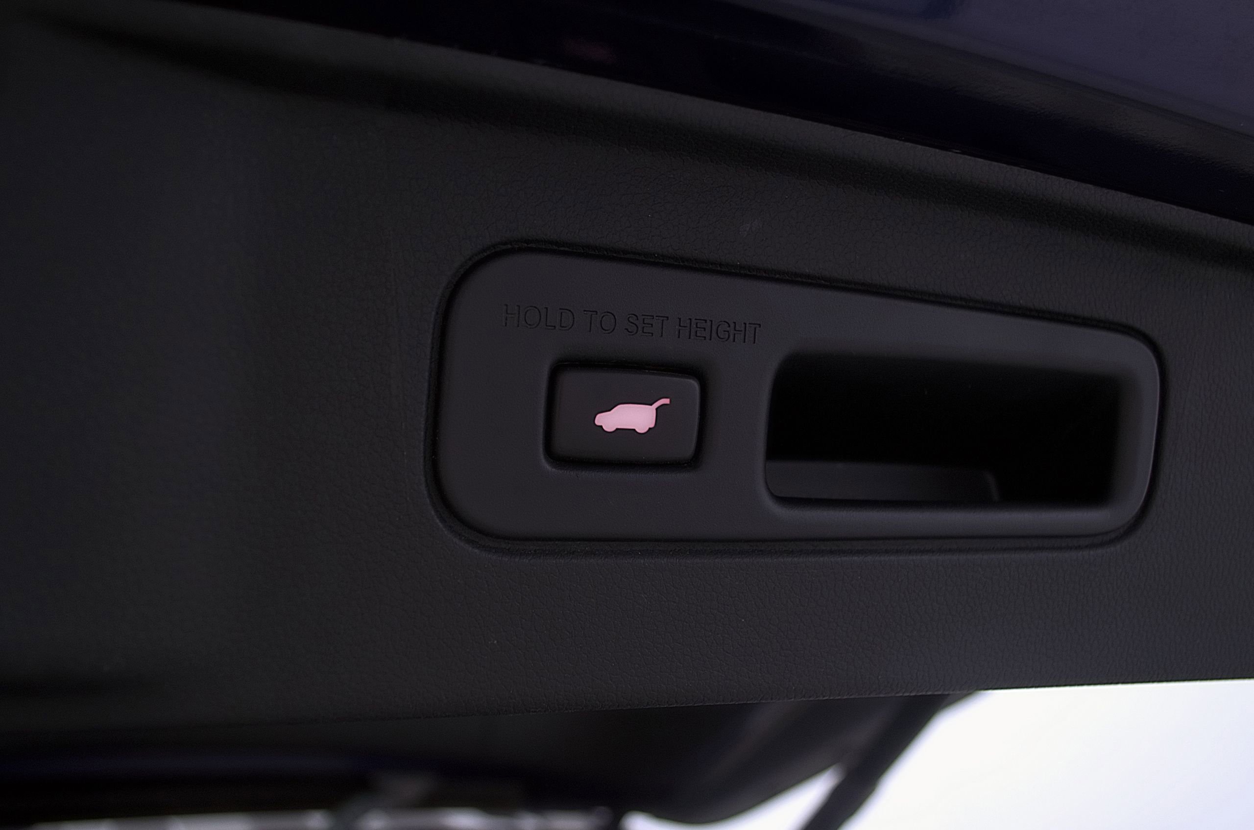 Used 2023 Honda Pilot Touring image 12