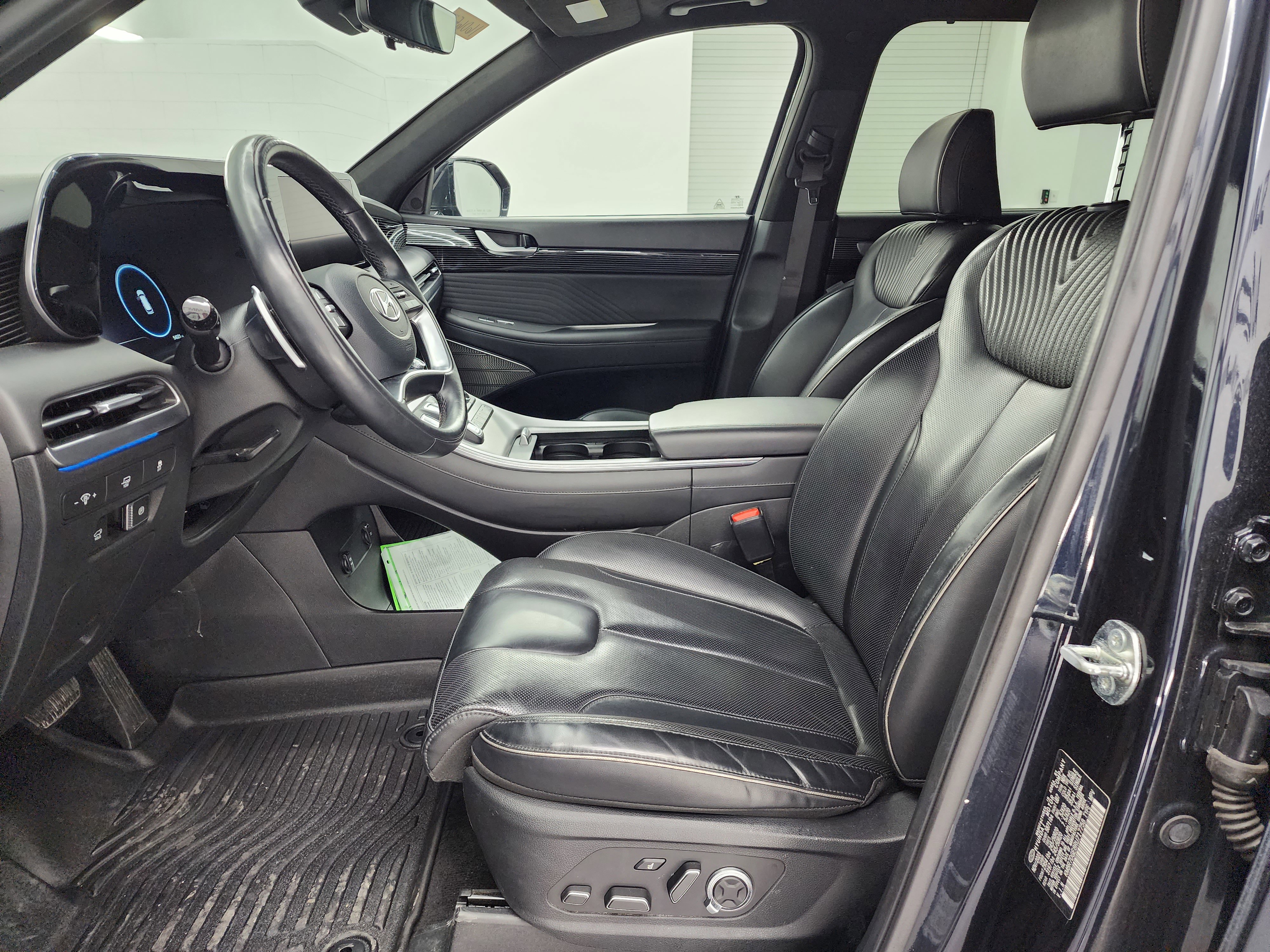 Used 2024 Hyundai Palisade Calligraphy AWD/4WD image 8