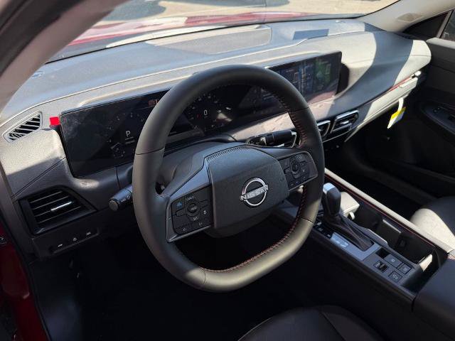 New 2026 Nissan Sentra SR w/ SR Premium Package FWD image 18