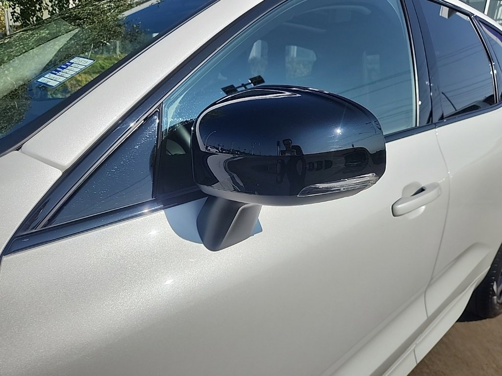 Certified 2025 Volvo XC60 B5 Plus image 11