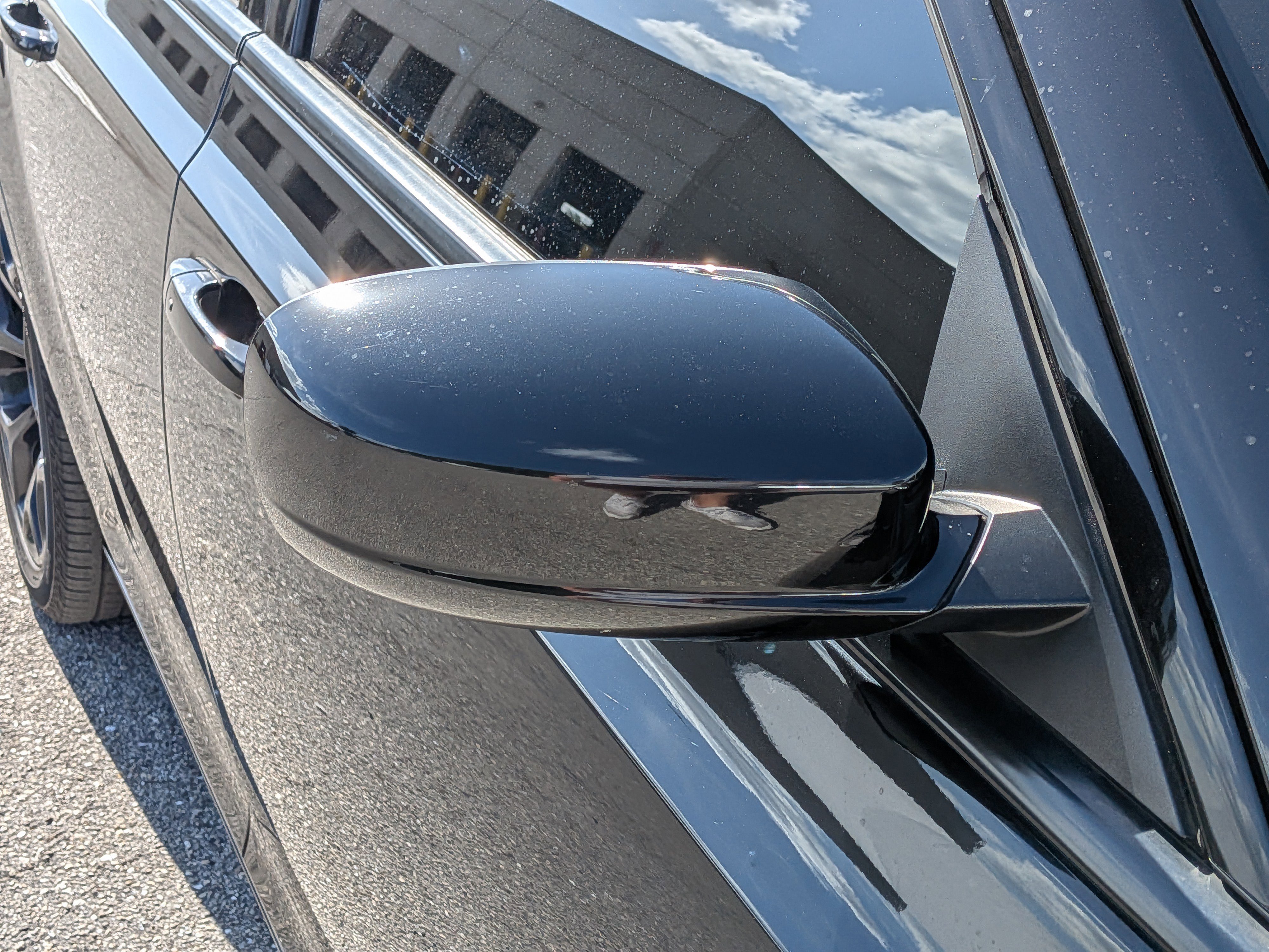 Used 2019 Chrysler 300 S image 12