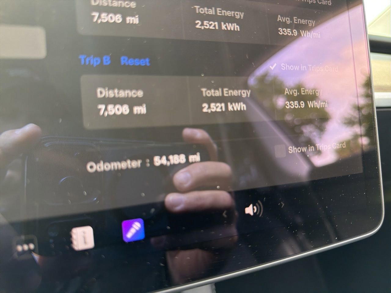 Used 2021 Tesla Model Y Long Range image 11