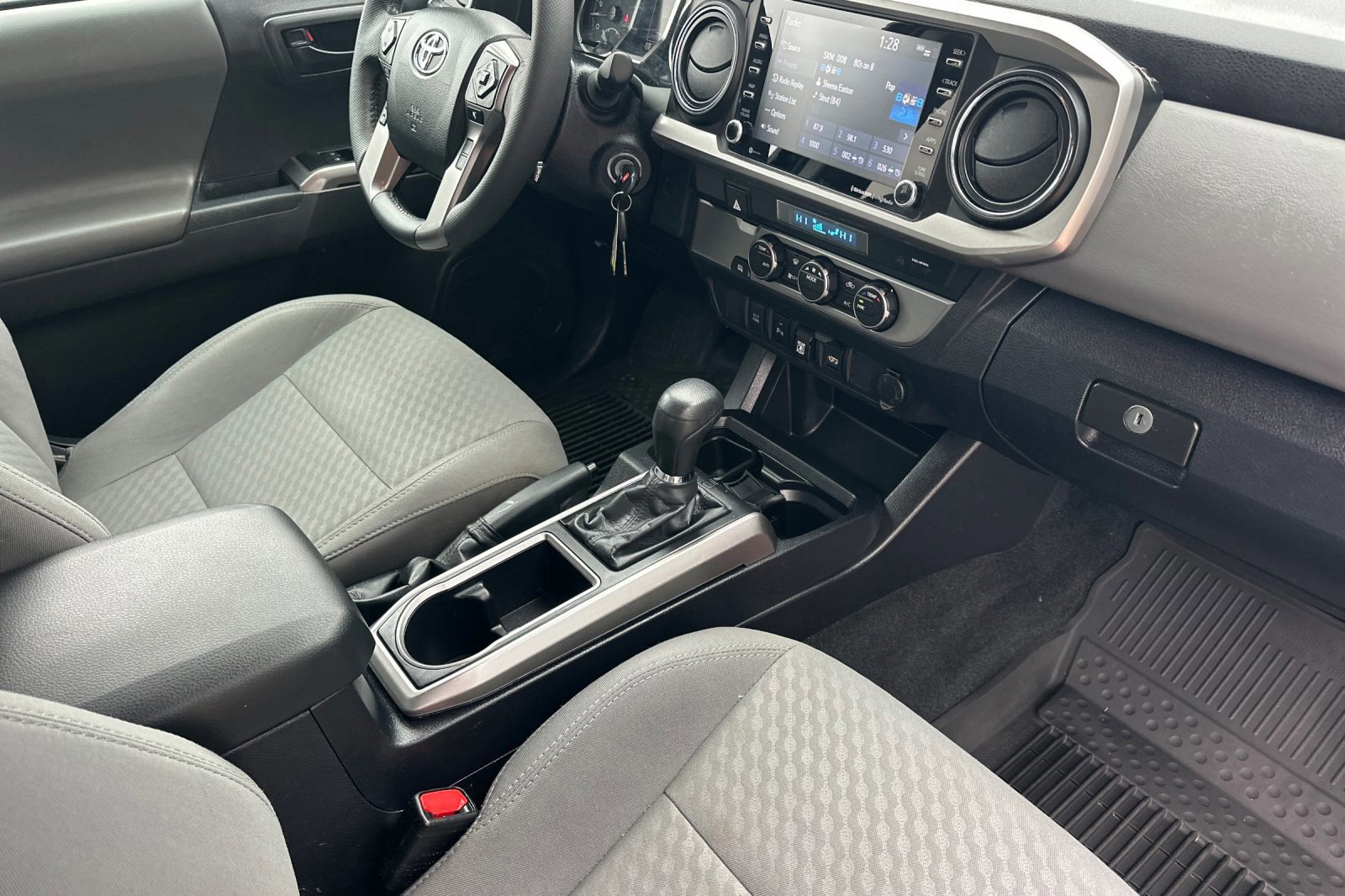 Used 2022 Toyota Tacoma SR5 image 15