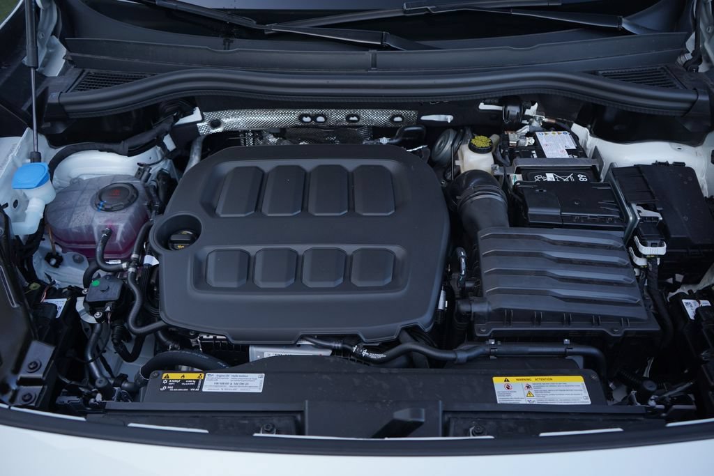 New 2026 Volkswagen Tiguan SE R-Line AWD/4WD image 12