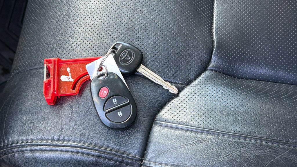 Certified 2017 Toyota Tundra Platinum image 29