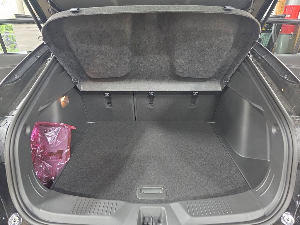 New 2026 Buick Envista Preferred FWD image 12