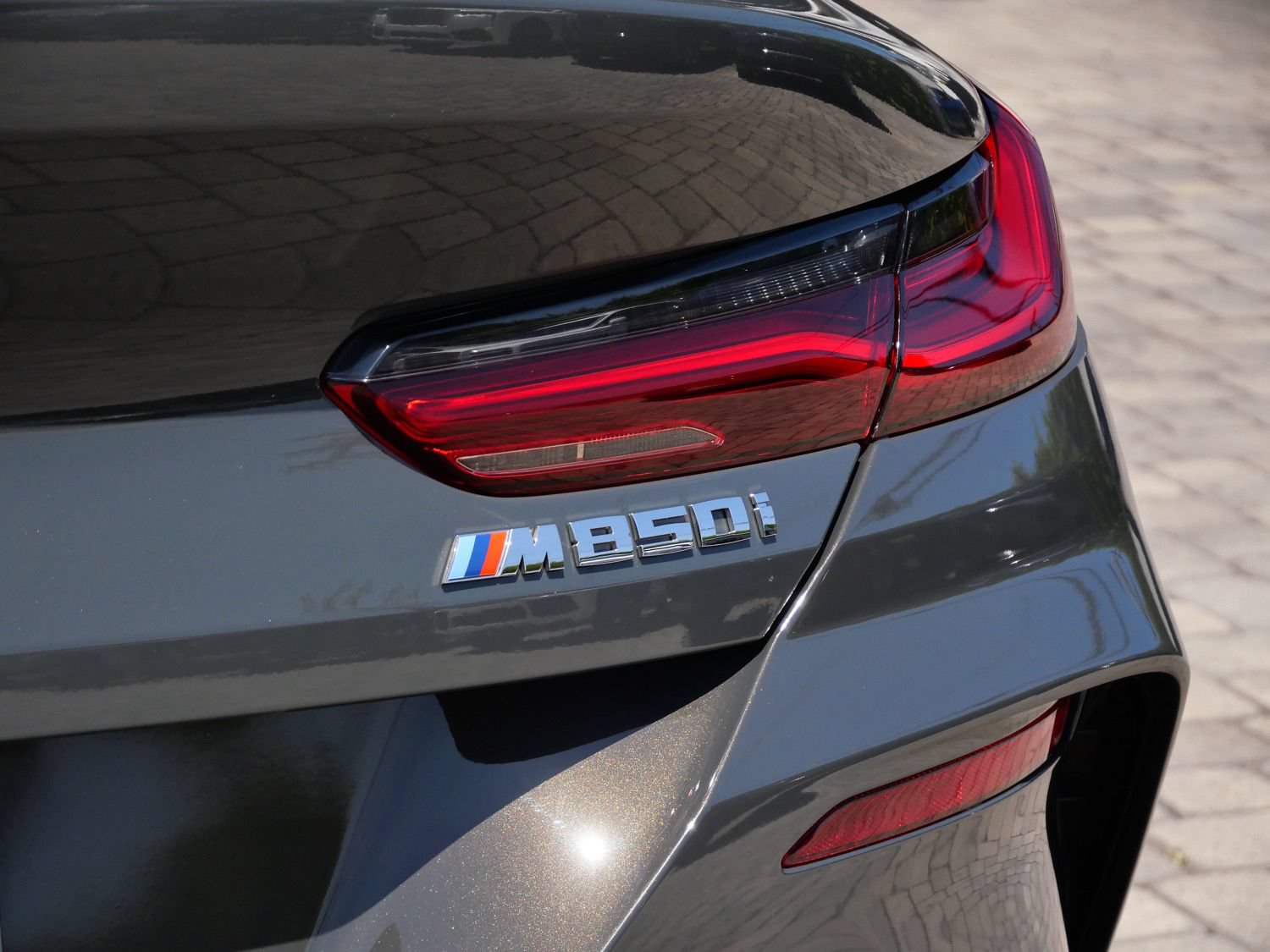 Used 2026 BMW M850i xDrive w/ M Sport Professional Package AWD/4WD image 11