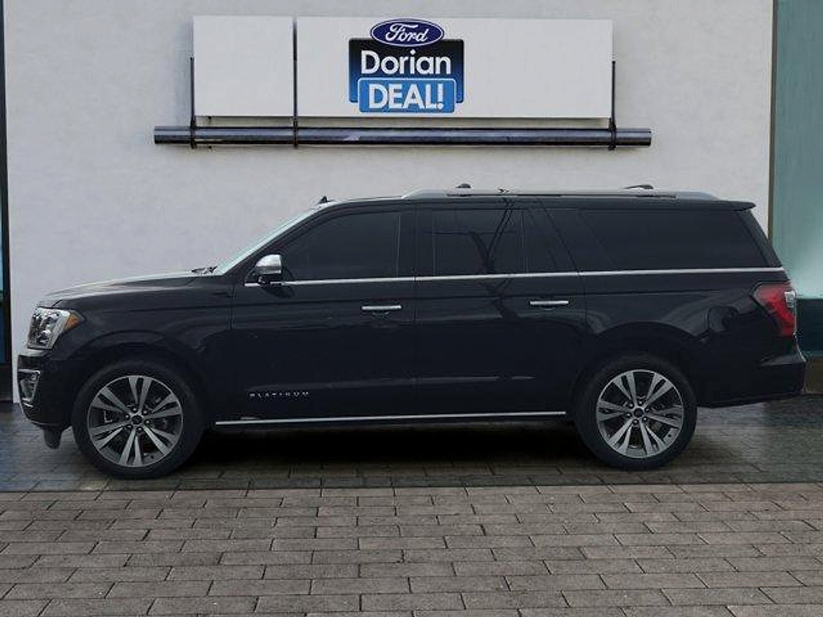 Used 2021 Ford Expedition Max Platinum AWD/4WD image 6