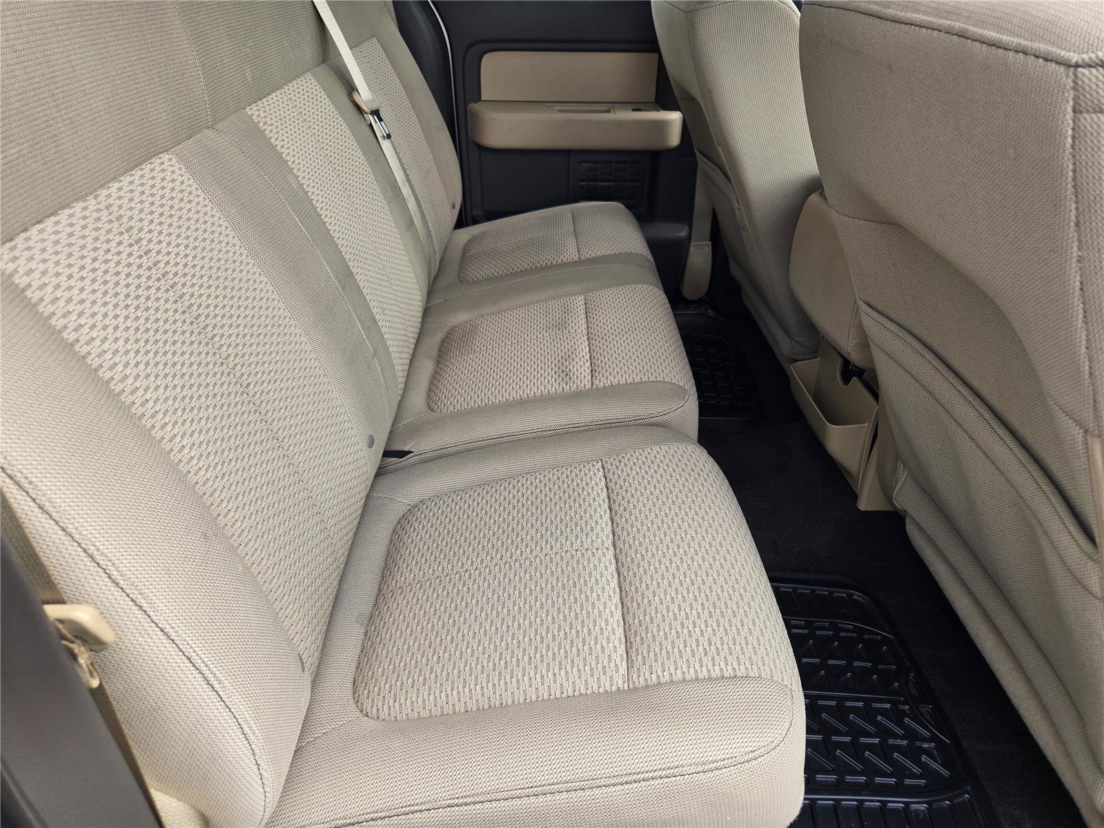 Used 2013 Ford F150 XLT w/ Mid Equipment Group RWD image 30
