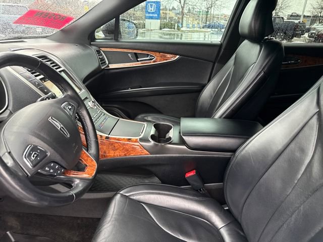 Used 2018 Lincoln MKX Reserve w/ Lincoln MKX Climate Package image 13