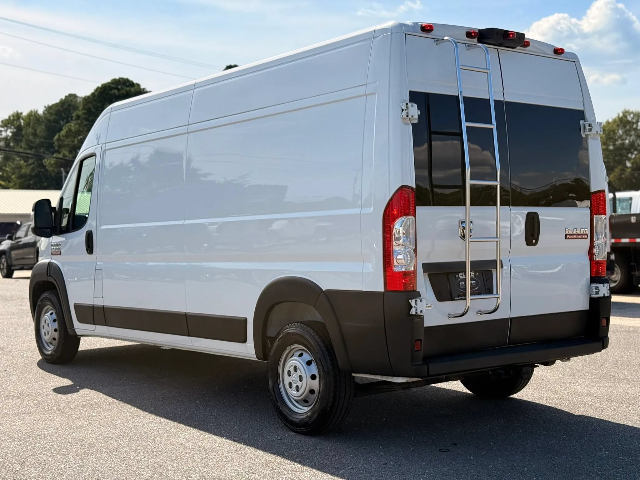 Used 2021 RAM ProMaster 2500 FWD image 7