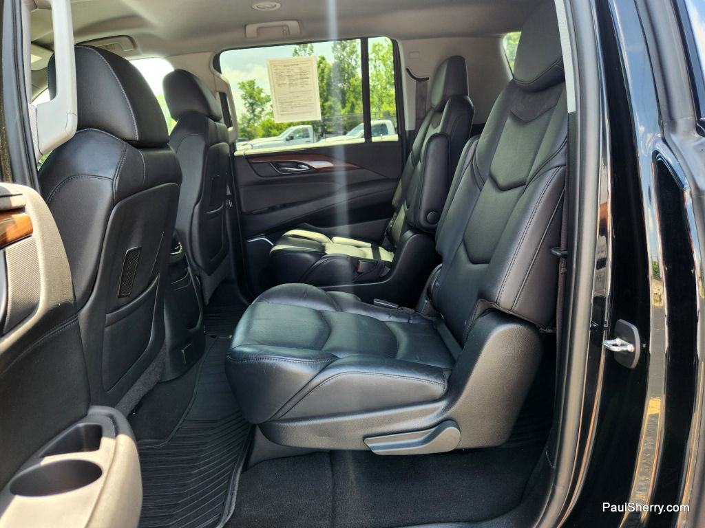 Used 2019 Cadillac Escalade ESV image 51