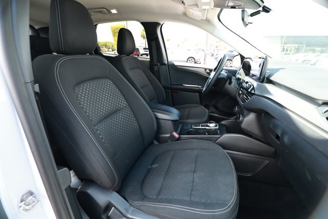 Used 2025 Ford Escape Active FWD image 26