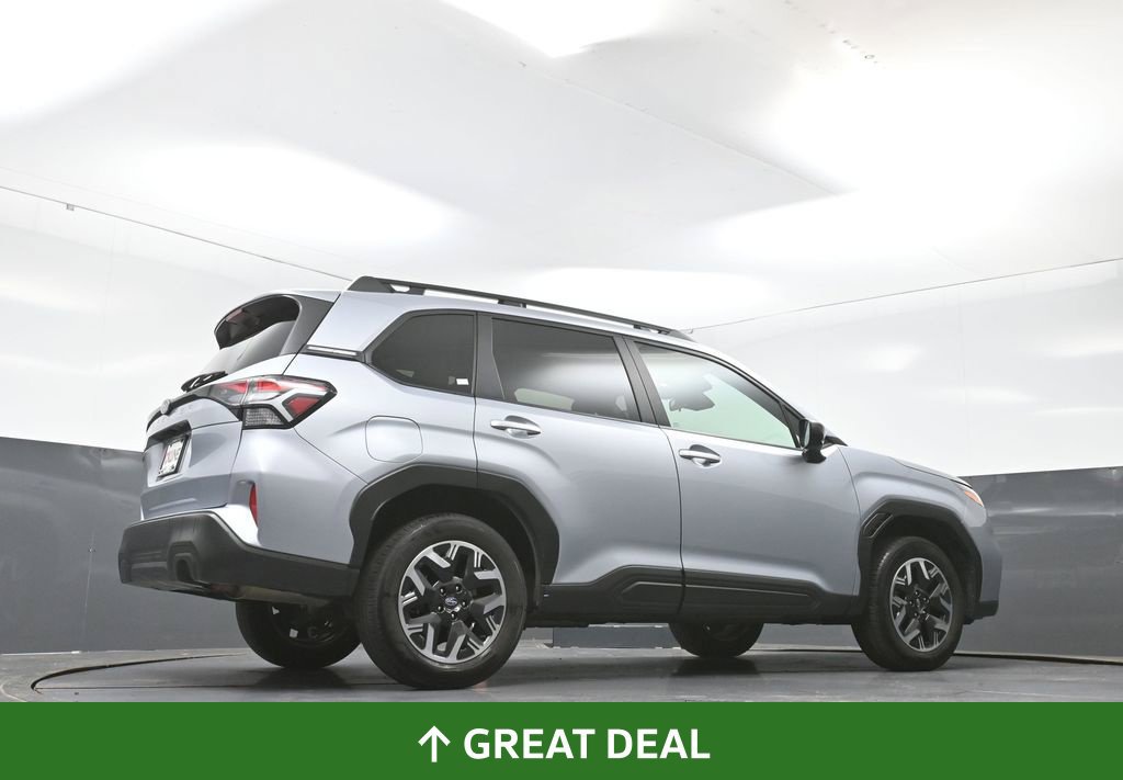 Used 2025 Subaru Forester Premium AWD/4WD image 50
