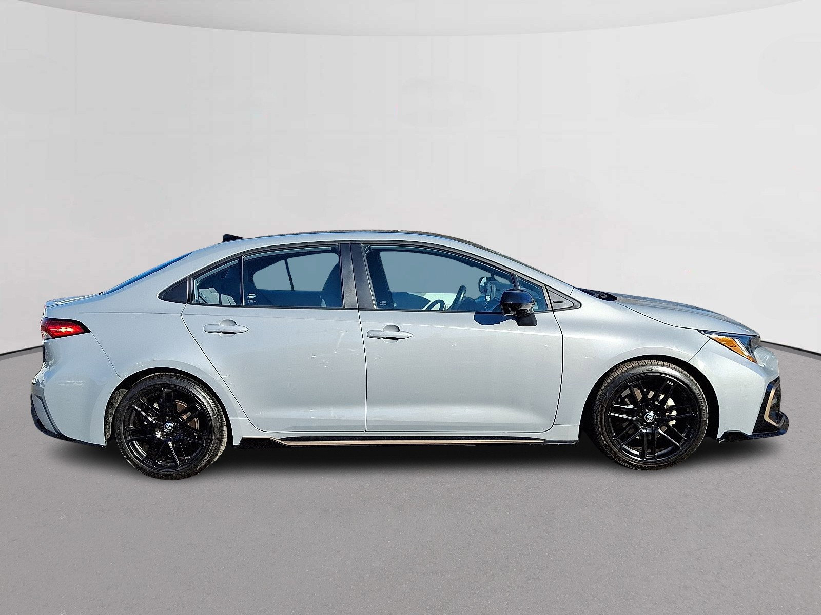 Used 2022 Toyota Corolla SE image 12