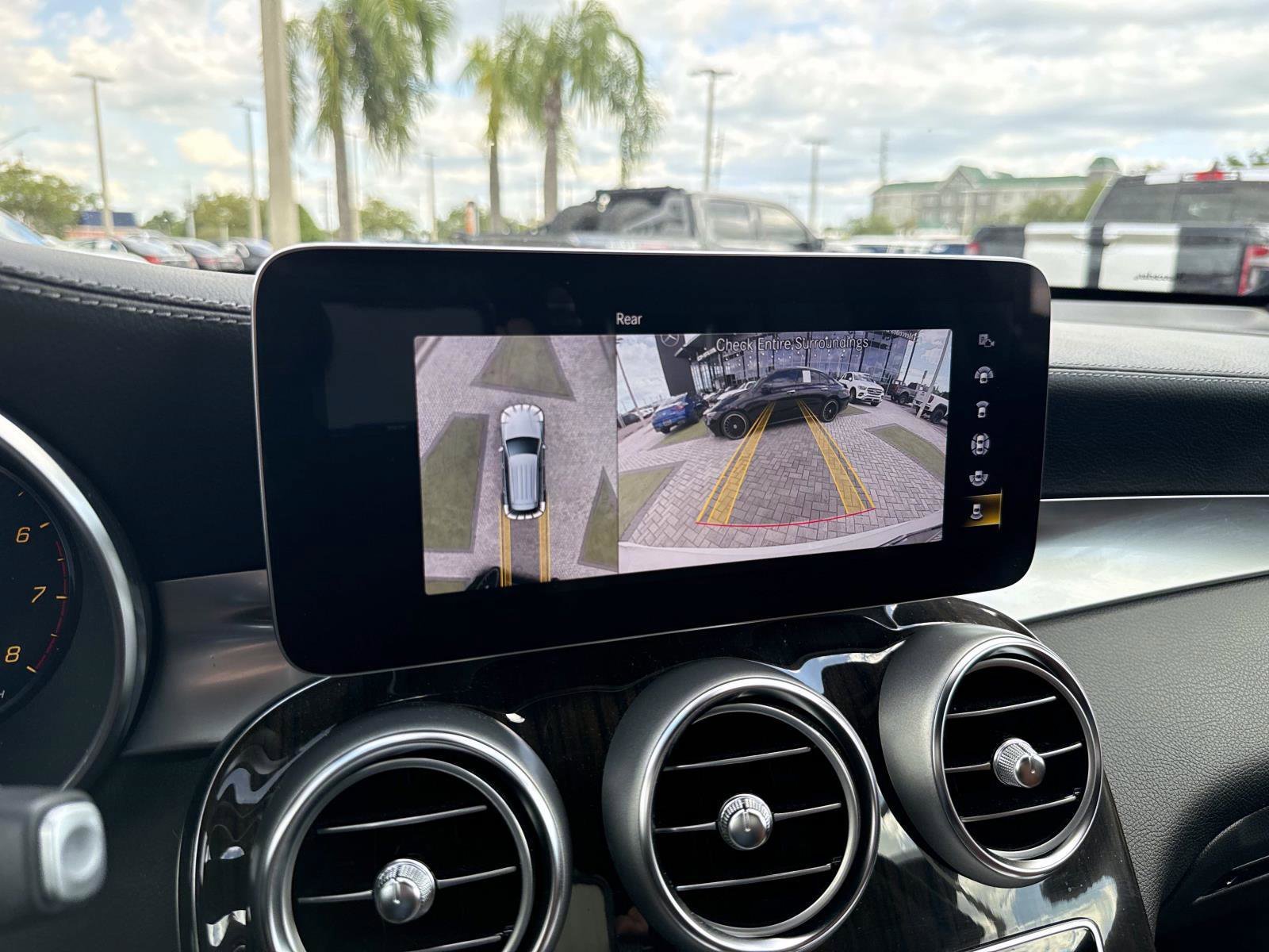 Certified 2022 Mercedes-Benz GLC 300 image 23