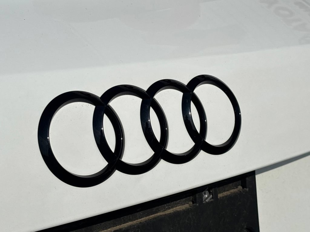 Used 2021 Audi Q3 2.0T Premium w/ Convenience Package AWD/4WD image 36