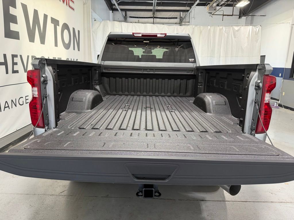 New 2026 Chevrolet Silverado 2500 Custom w/ Custom Value Package AWD/4WD image 30
