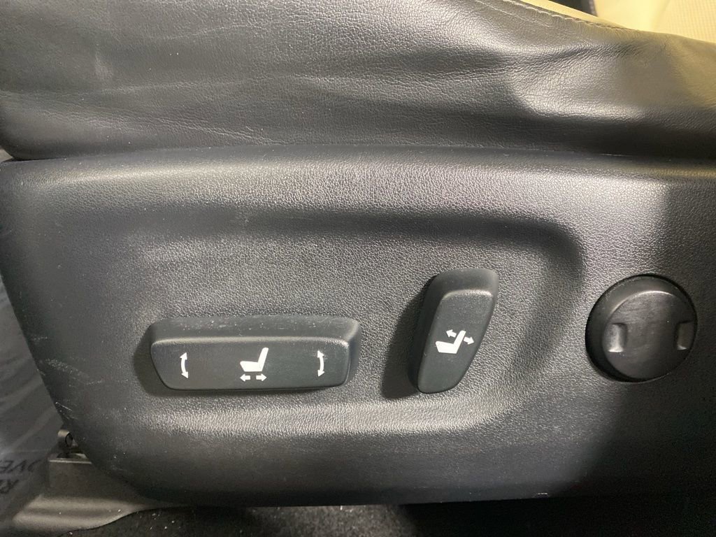 Used 2017 Lexus NX 300h AWD w/ Luxury Package image 23