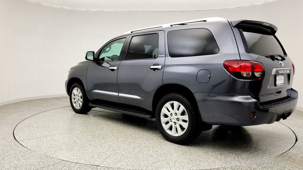 Used 2020 Toyota Sequoia Platinum RWD image 7
