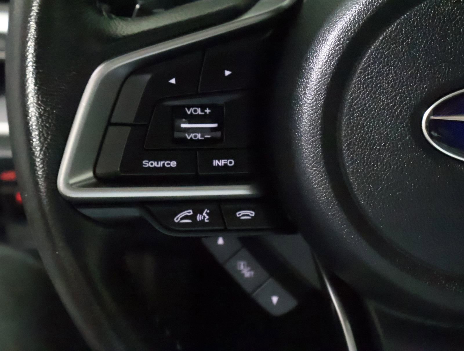 Used 2021 Subaru Forester Limited image 31