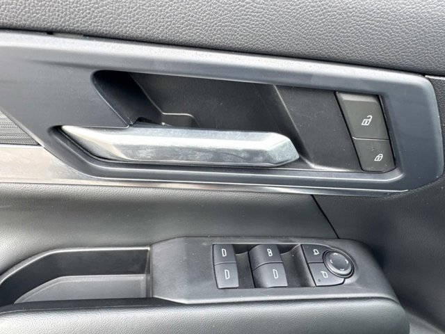 Used 2025 GMC Terrain Elevation image 8