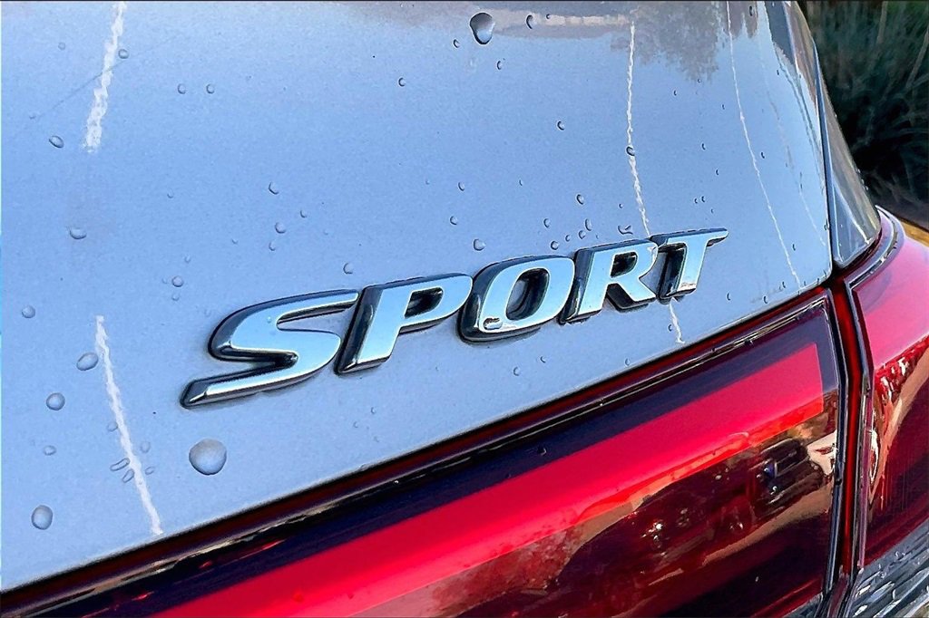 Used 2024 Honda Civic Sport image 8