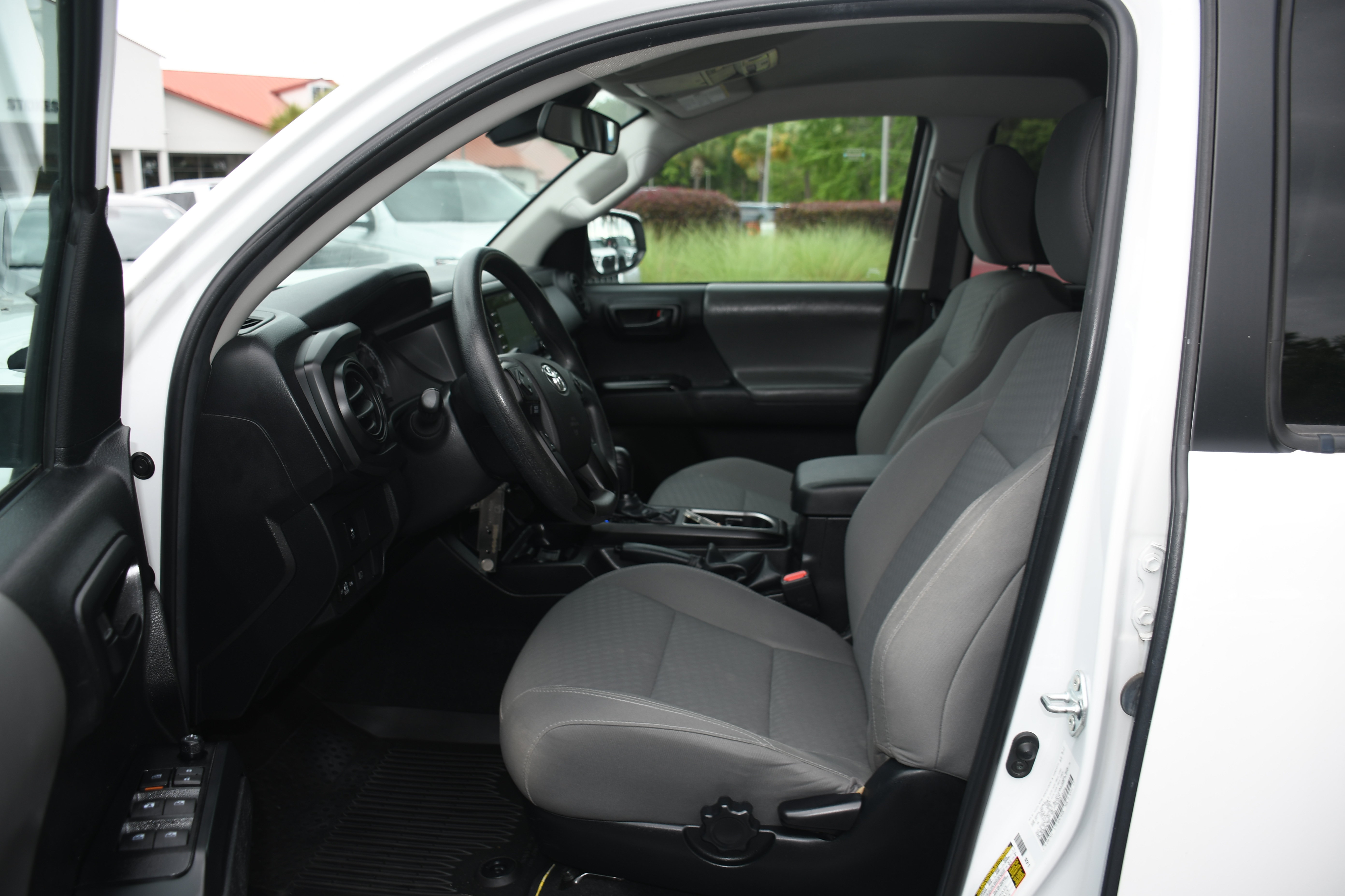 Certified 2022 Toyota Tacoma SR w/ SR Convenience Package RWD image 7