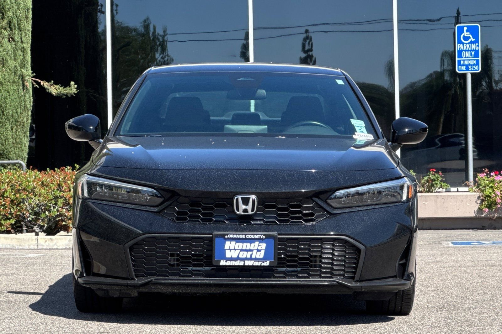Used 2025 Honda Civic Sport image 9