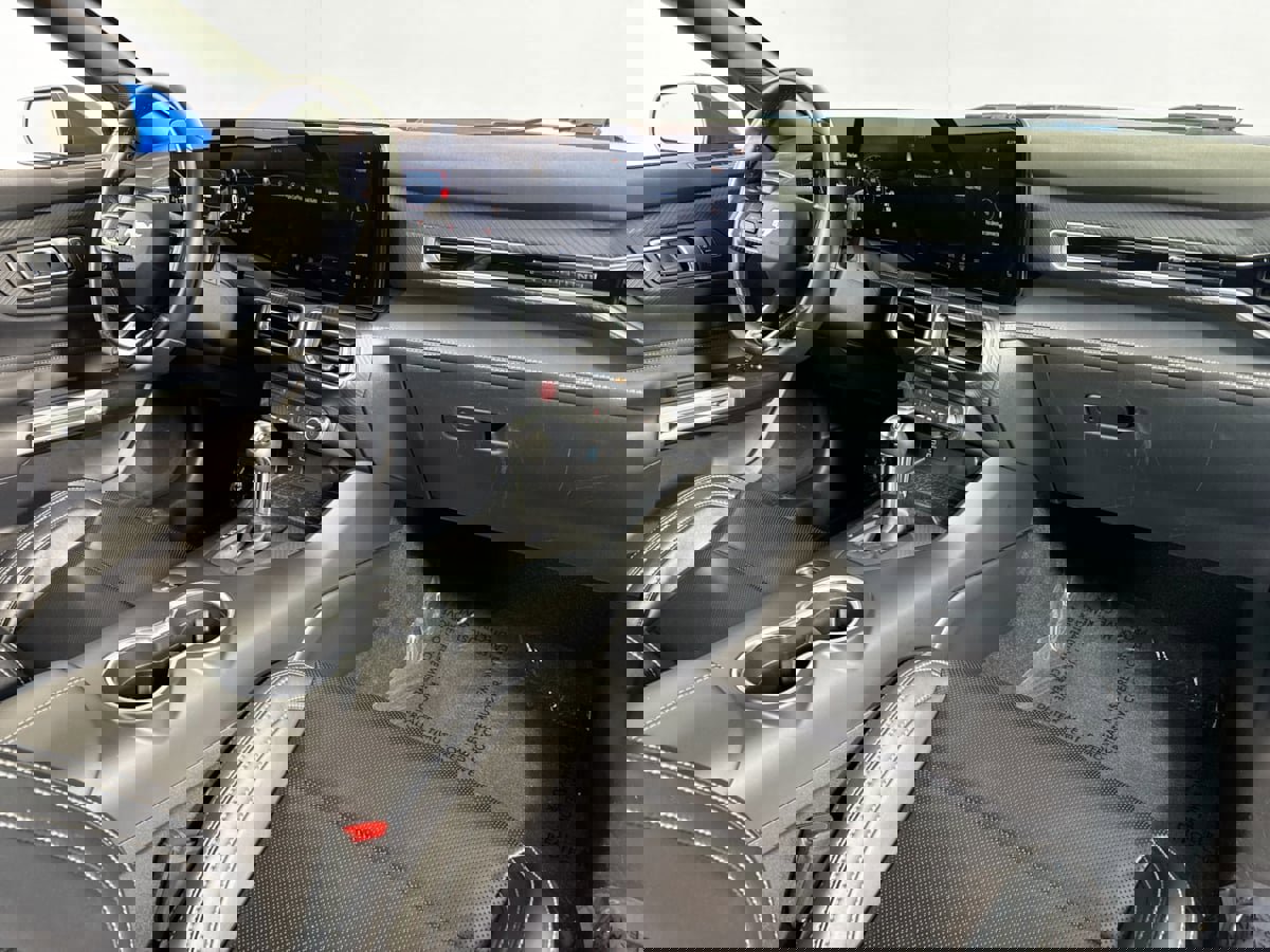 Used 2024 Ford Mustang Premium image 31