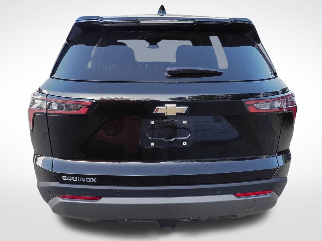 Certified 2026 Chevrolet Equinox LT FWD image 6