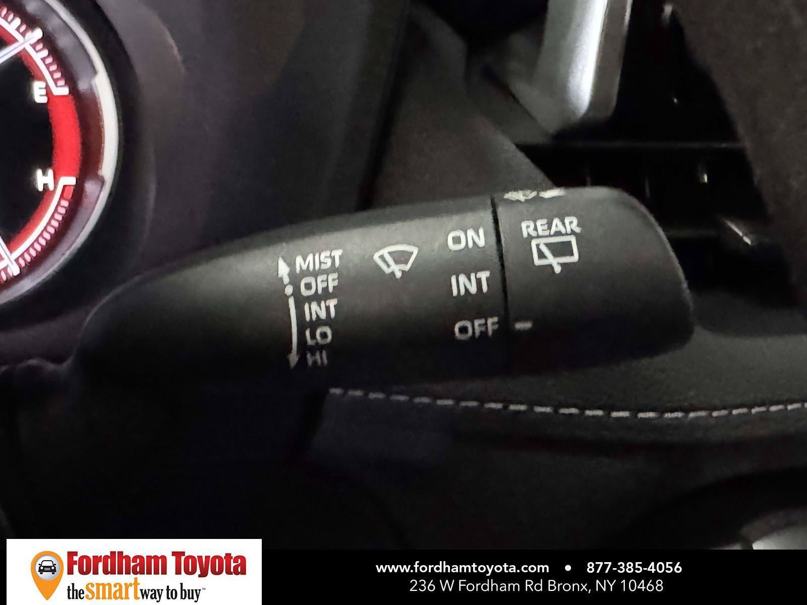Used 2023 Toyota RAV4 LE AWD/4WD image 23