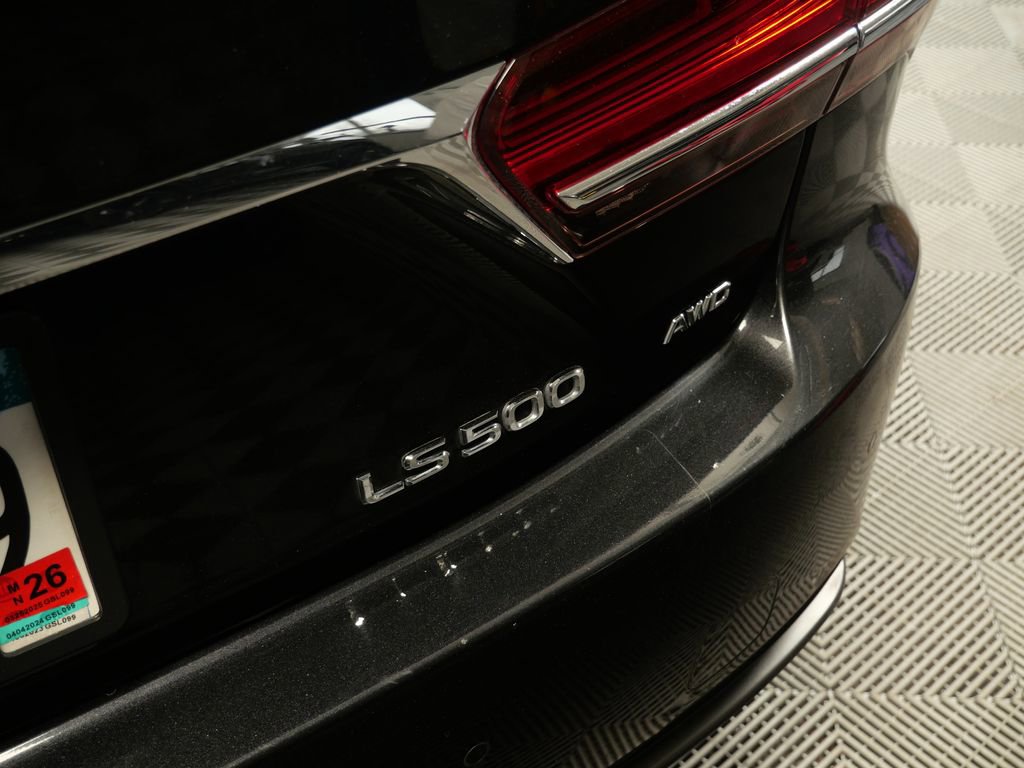 Used 2019 Lexus LS 500 AWD w/ Interior Upgrade Package image 9